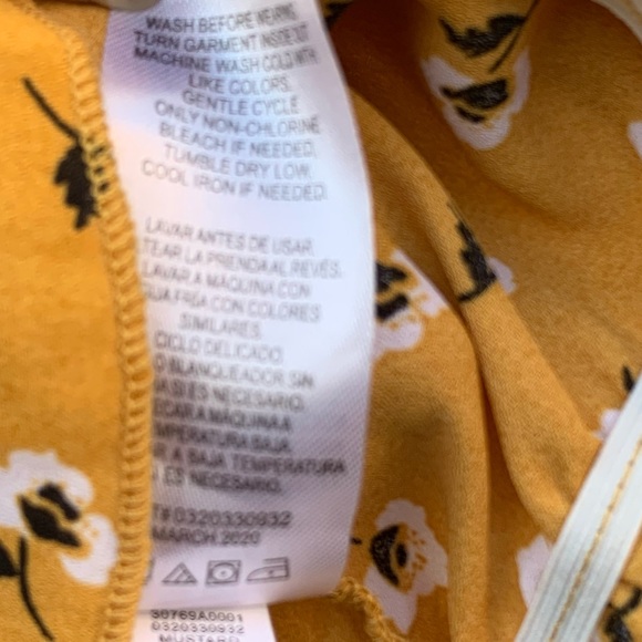 🌸Ransom Girl Blouse with Crocheted Patch on Front 🌸 - Picture 5 of 9